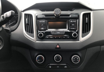 Подержанный автомобиль Hyundai Creta 2018 года (15 фото)