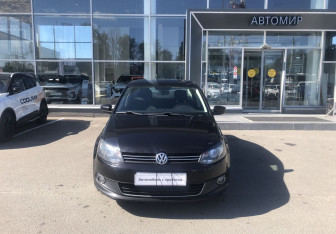 Подержанный автомобиль Volkswagen Polo Sedan 2012 года (2 фото)
