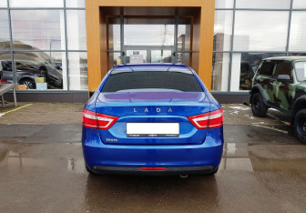 Подержанный автомобиль LADA (ВАЗ) Vesta Sedan 2021 года (6 фото)