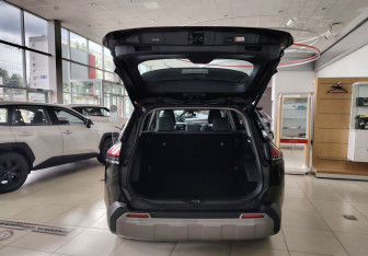 Новый Toyota RAV4 2026 (9 фото)