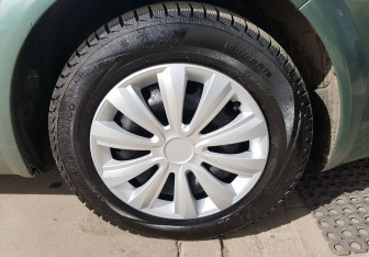 Подержанный автомобиль Renault Megane Sedan 2006 года (9 фото)