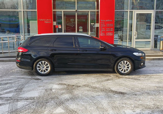 Подержанный автомобиль Ford Mondeo Wagon 2019 года (4 фото)