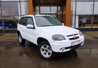 Подержанный автомобиль Chevrolet Niva 2018 года (3 фото)