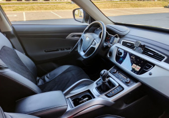 Подержанный автомобиль Geely Atlas 2019 года (14 фото)