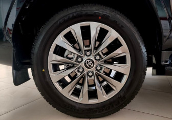 Новый Toyota Land Cruiser Suv 2026 (8 фото)