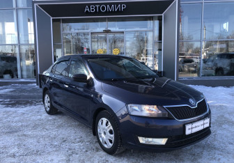 Подержанный автомобиль Skoda Rapid Liftback 2017 года (3 фото)