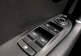 Подержанный автомобиль Hyundai i40 Sedan 2013 года (11 фото)