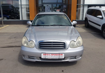Подержанный автомобиль Hyundai Sonata 2006 года (2 фото)