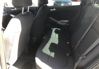 Подержанный автомобиль Hyundai Solaris Sedan 2015 года (9 фото)
