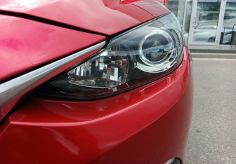 Подержанный автомобиль Mazda 3 Sedan 2013 года (9 фото)