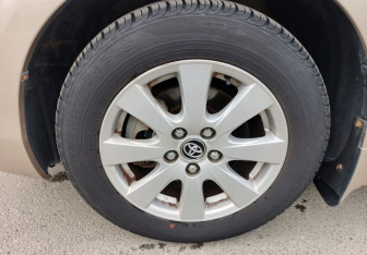 Подержанный автомобиль Toyota Camry Sedan 2007 года (10 фото)