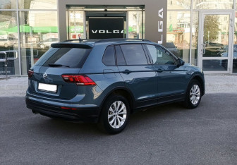 Подержанный автомобиль Volkswagen Tiguan 2019 года (5 фото)