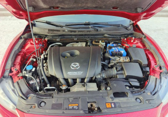 Подержанный автомобиль Mazda 6 Sedan 2016 года (11 фото)