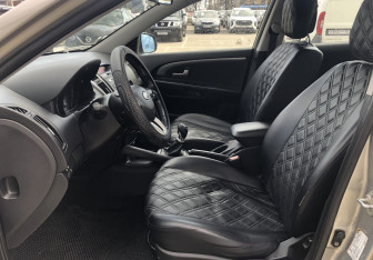 Подержанный автомобиль Kia Ceed Wagon 2010 года (9 фото)