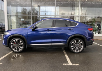 Подержанный автомобиль Geely Tugella 2021 года (8 фото)