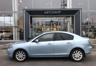 Подержанный автомобиль Mazda 3 Sedan 2008 года (8 фото)