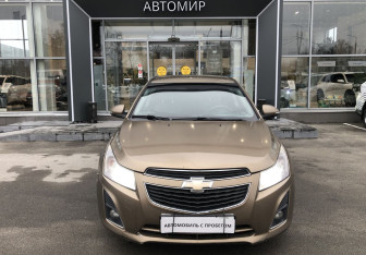 Подержанный автомобиль Chevrolet Cruze Sedan 2013 года (2 фото)