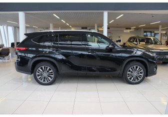 Новый Toyota Highlander 2026 (4 фото)