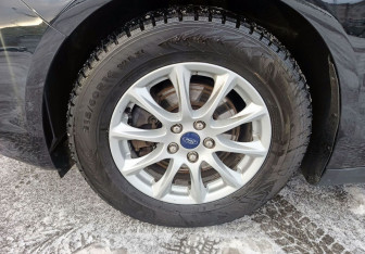 Подержанный автомобиль Ford Mondeo Wagon 2019 года (10 фото)