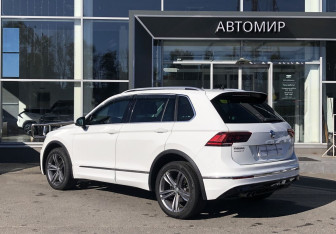 Подержанный автомобиль Volkswagen Tiguan 2018 года (7 фото)