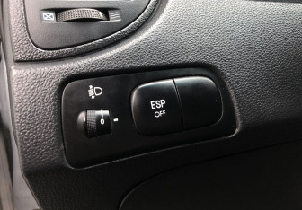 Подержанный автомобиль Kia Sportage 2010 года (14 фото)