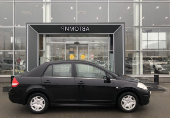 Подержанный автомобиль Nissan Tiida Sedan 2011 года (4 фото)