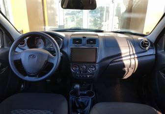 Подержанный автомобиль LADA (ВАЗ) Granta Sedan 2023 года (11 фото)