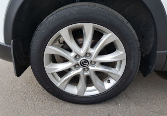Подержанный автомобиль Mazda CX-5 2014 года (12 фото)