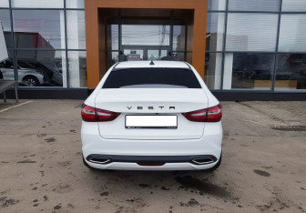 Подержанный автомобиль LADA (ВАЗ) Vesta Sedan 2024 года (6 фото)