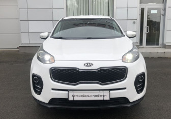 Подержанный автомобиль Kia Sportage 2018 года (2 фото)