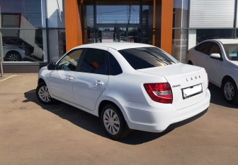 Подержанный автомобиль LADA (ВАЗ) Granta Sedan 2024 года (6 фото)