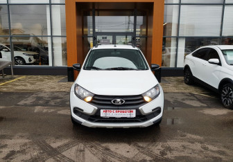 Подержанный автомобиль LADA (ВАЗ) Granta Wagon 2022 года (2 фото)