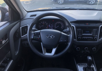 Подержанный автомобиль Hyundai Creta 2020 года (12 фото)