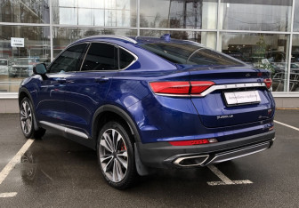 Подержанный автомобиль Geely Tugella 2021 года (7 фото)