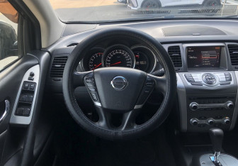 Подержанный автомобиль Nissan Murano Suv 2015 года (12 фото)