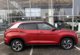 Подержанный автомобиль Hyundai Creta 2021 года (4 фото)