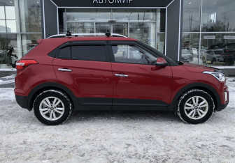 Подержанный автомобиль Hyundai Creta 2018 года (4 фото)