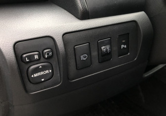 Подержанный автомобиль Toyota Camry Sedan 2009 года (15 фото)