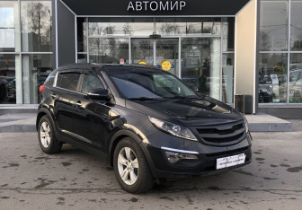 Подержанный автомобиль Kia Sportage 2011 года (3 фото)
