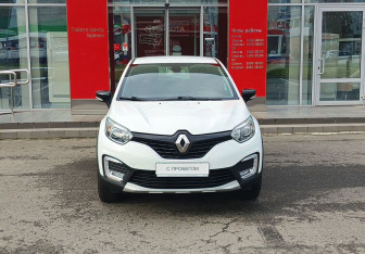 Подержанный автомобиль Renault Kaptur 2018 года (2 фото)