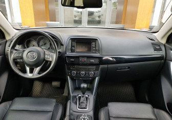Подержанный автомобиль Mazda CX-5 2014 года (11 фото)