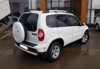 Подержанный автомобиль Chevrolet Niva 2016 года (5 фото)