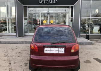Подержанный автомобиль Daewoo Matiz 2009 года (6 фото)