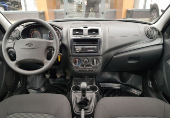 Подержанный автомобиль LADA (ВАЗ) Granta Liftback 2022 года (11 фото)