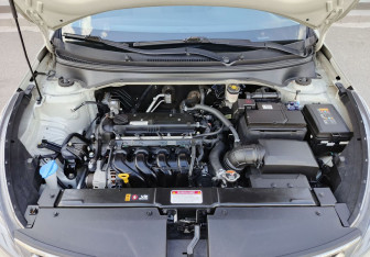 Подержанный автомобиль Kia Rio Hatchback 2019 года (11 фото)