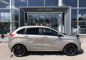 Подержанный автомобиль LADA (ВАЗ) XRAY 2021 года (4 фото)