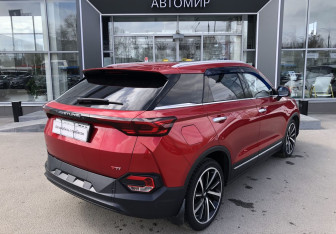 Подержанный автомобиль FAW Bestune T77 2022 года (5 фото)
