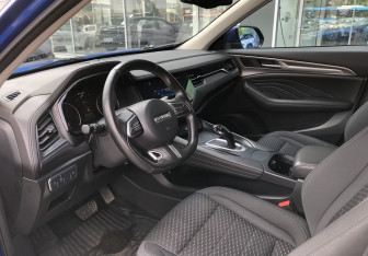 Подержанный автомобиль Haval F7 2019 года (9 фото)
