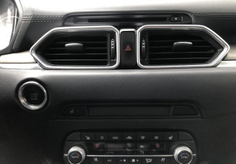 Подержанный автомобиль Mazda CX-5 2021 года (15 фото)