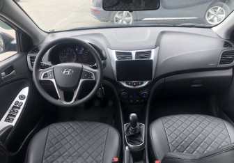 Подержанный автомобиль Hyundai Solaris Sedan 2016 года (10 фото)